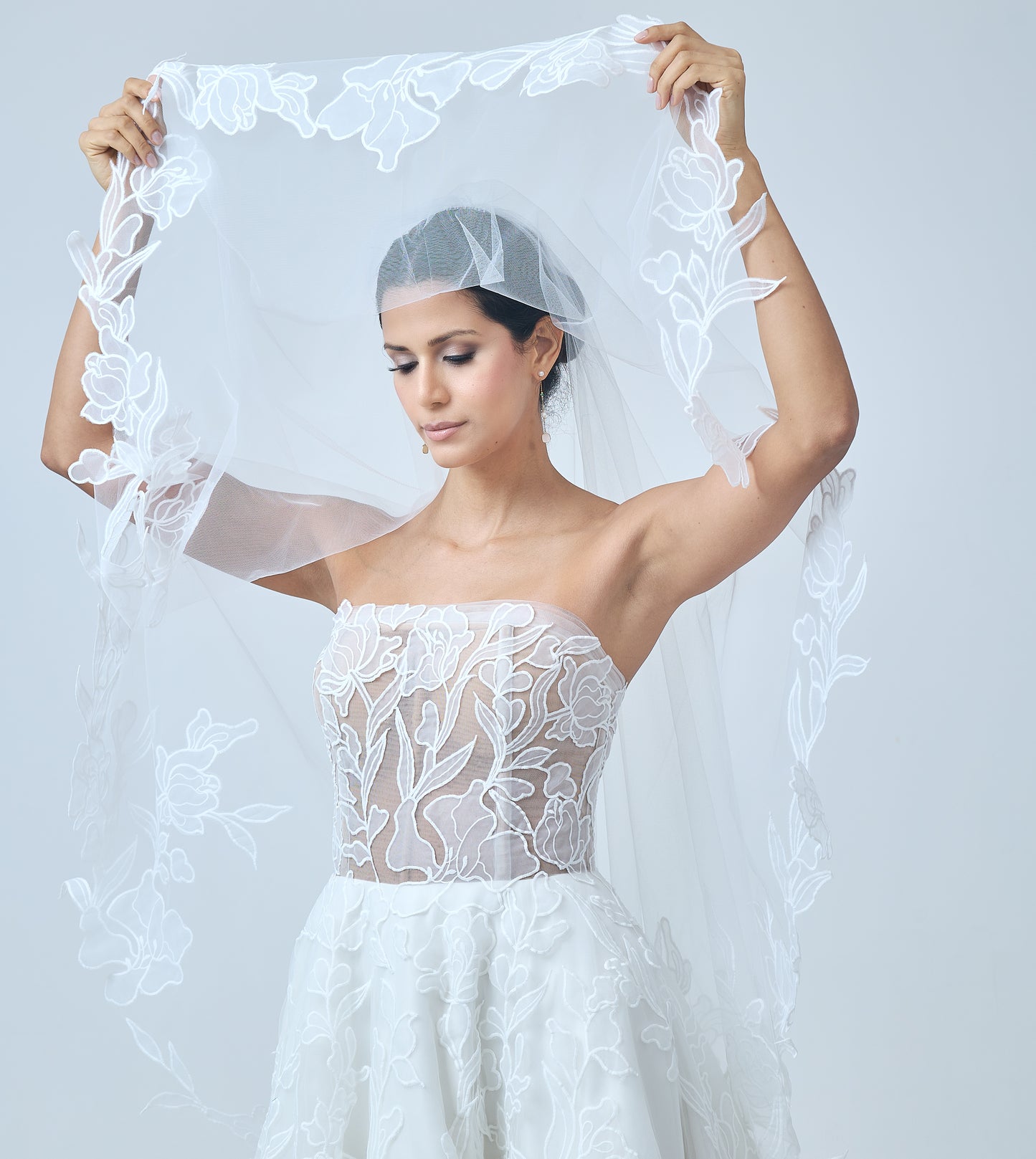 CAMELLIA Veil