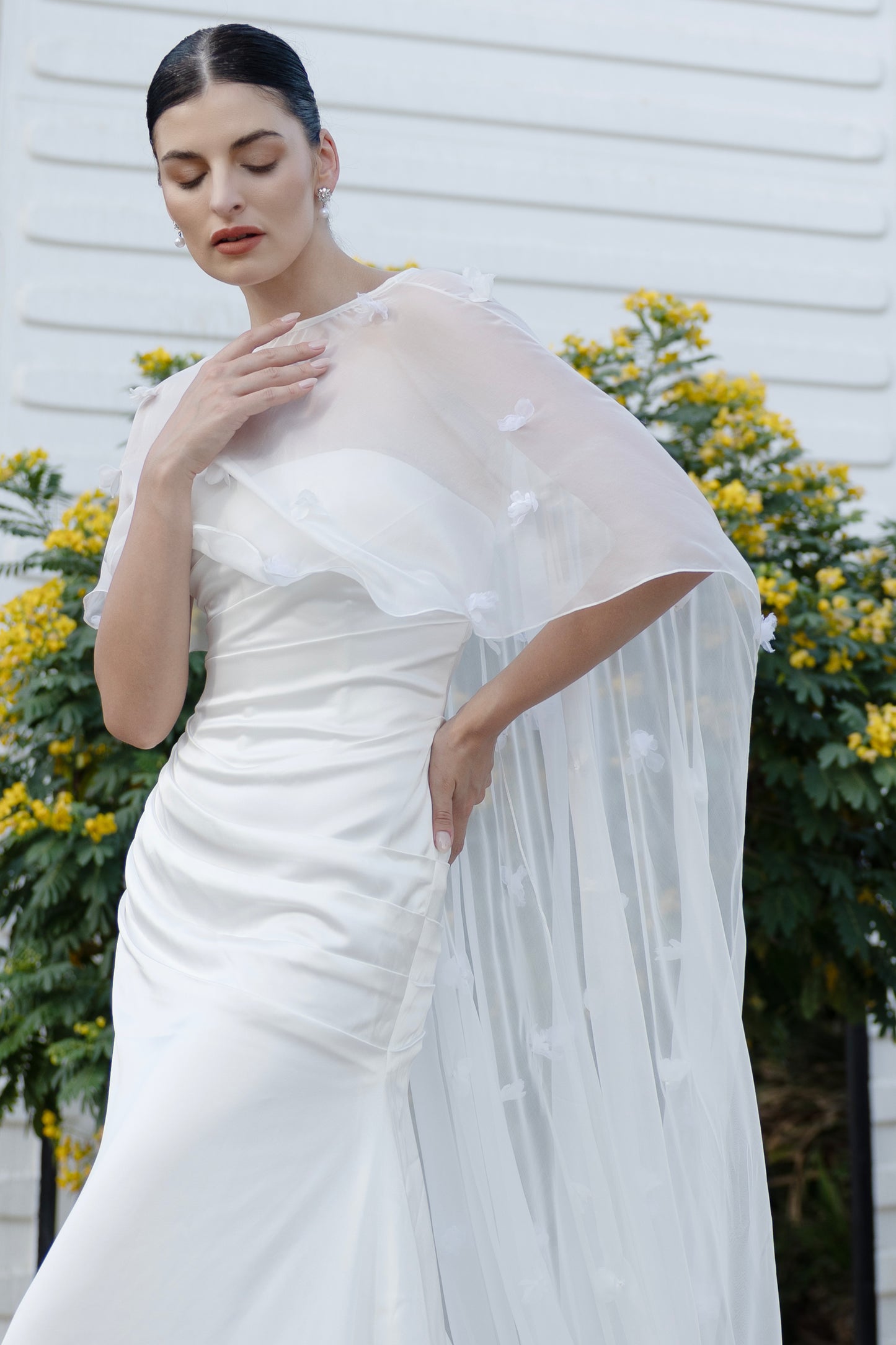 LYDIA Cape