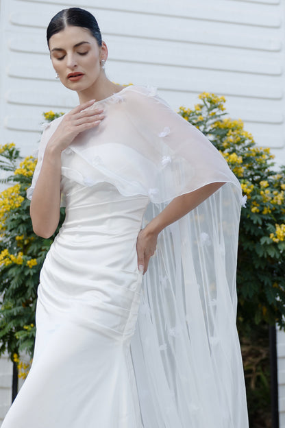 LYDIA Cape